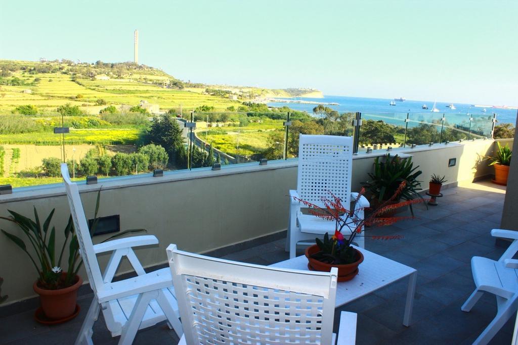 Seagull Penthouse Marsaxlokk Apartamento Exterior foto