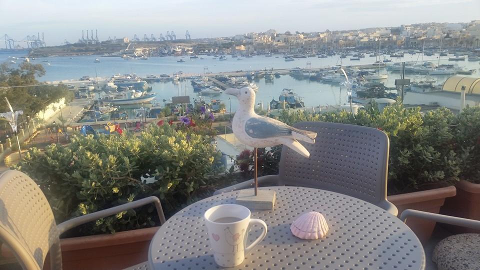 Seagull Penthouse Marsaxlokk Apartamento Exterior foto