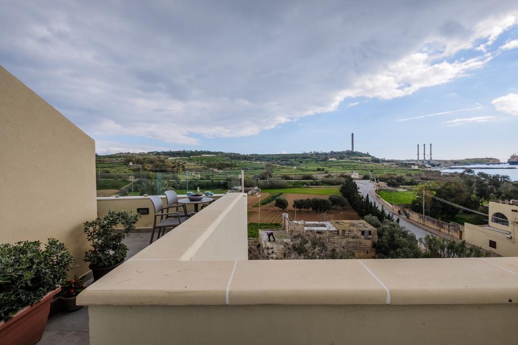 Seagull Penthouse Marsaxlokk Apartamento Exterior foto